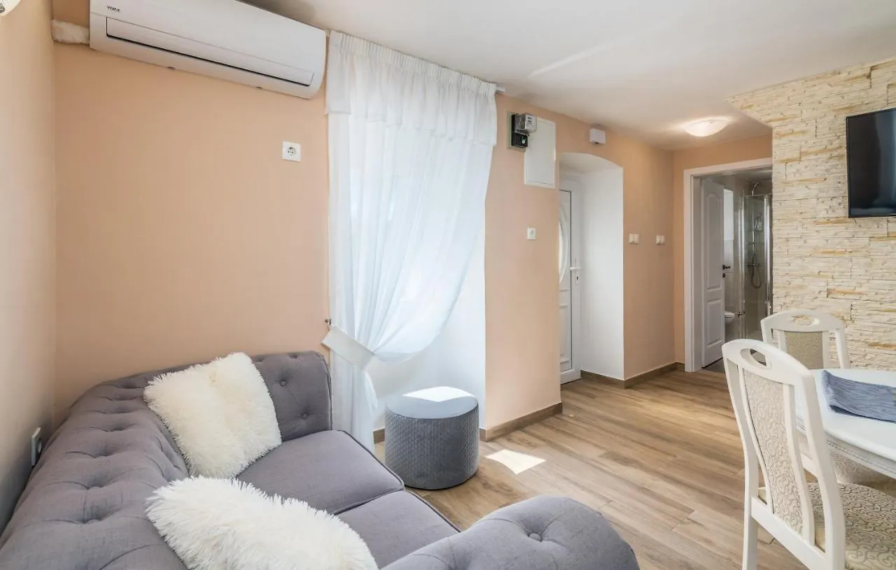 Ferienhaus Holiday House Serenity Malinska