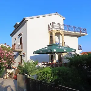 Kamelija Apartment