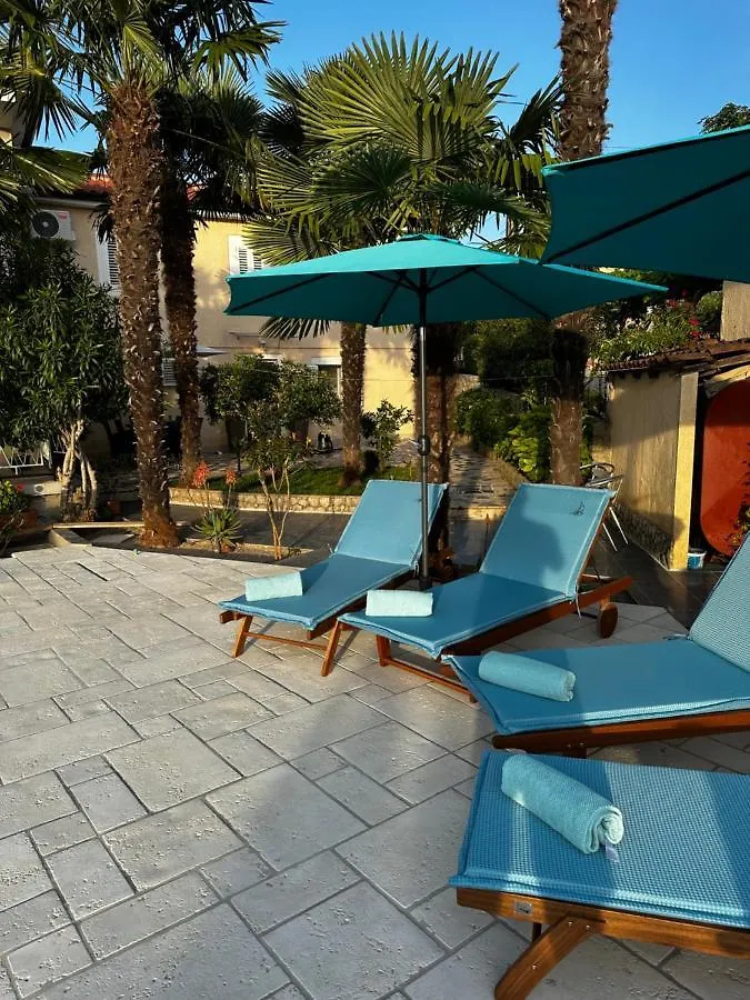 Holiday House Serenity Malinska 0*,