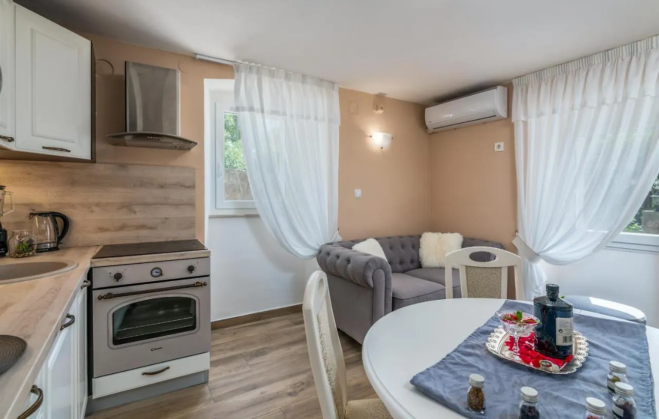 Holiday House Serenity Malinska